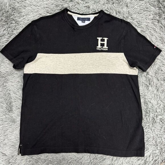 Tommy Hilfiger Short Sleeve Shirt Size Large - Picture 1 of 7